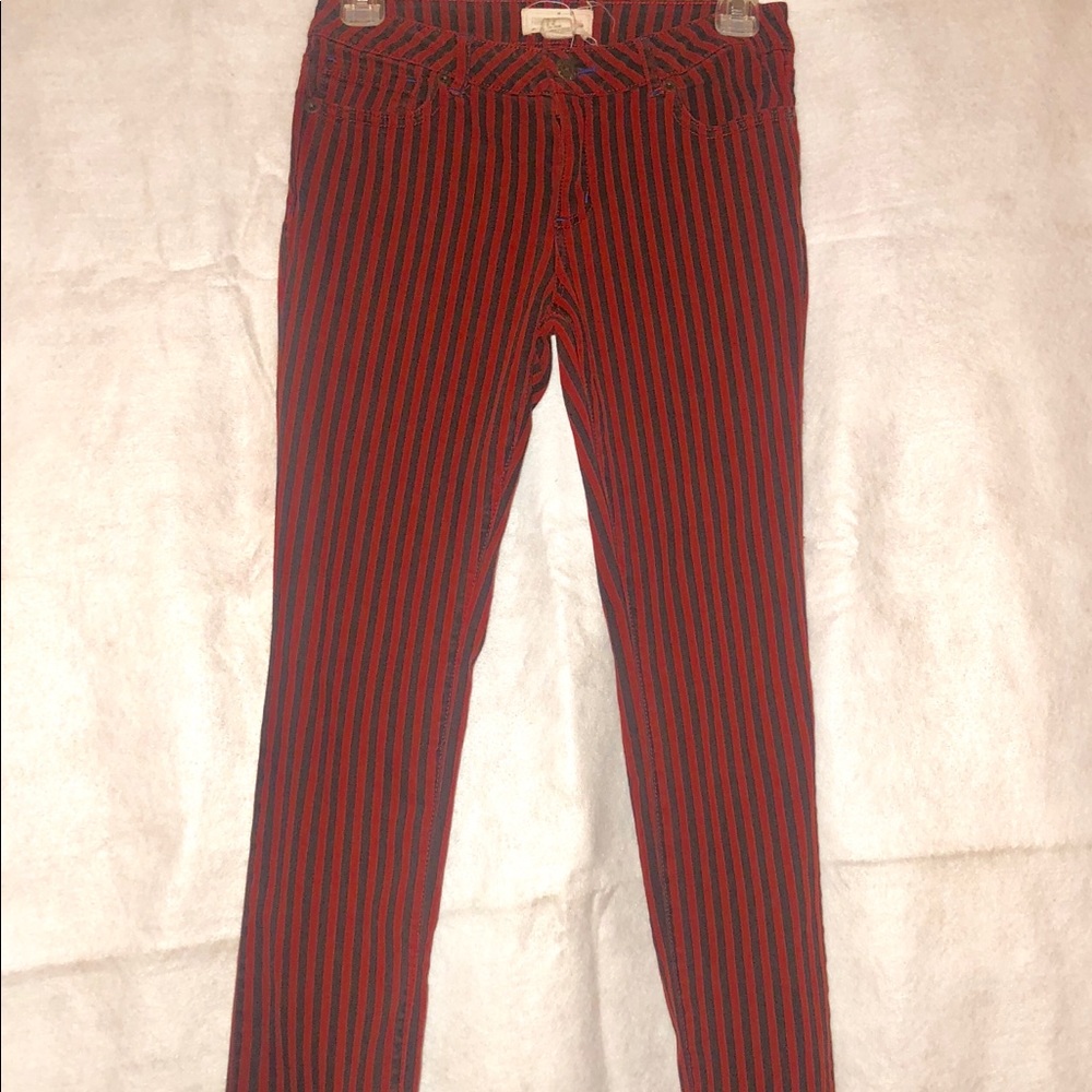 SALE 3/$25 Forever 21 Youth stripped Pants